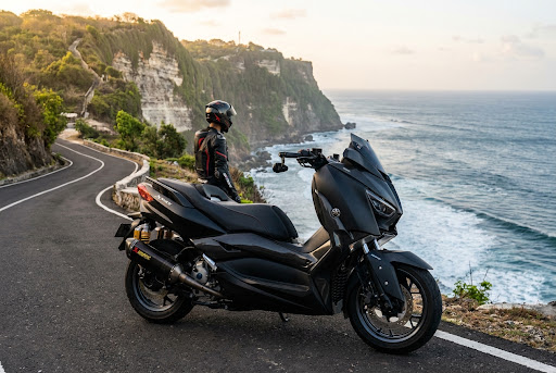 Uluwatu Bali Scooter Rental
